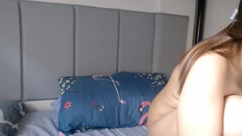 Snapshot of sweetraffy18 chatting on 02-13-25, 04:43 Raffy online show from 02-13-25, 04:43