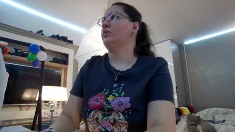 SweetRaisa online show from 03-05-25, 10:43