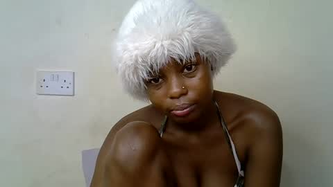 Lilly online show from 02-27-26, 03:01