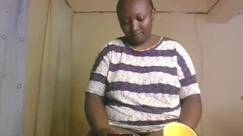 Snapshot of sweetrose2049 chatting on 03-13-26, 10:33 Rose Watetu online show from 03-13-26, 10:33