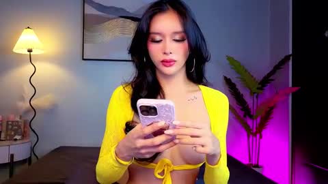 Snapshot of sweetsassyts chatting on 09-12-25, 09:42 keana online show from 09-12-25, 09:42