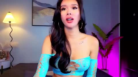 Snapshot of sweetsassyts chatting on 09-14-25, 10:25 keana online show from 09-14-25, 10:25