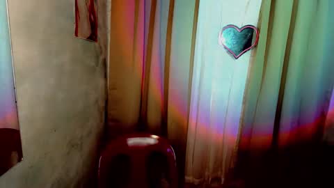 Snapshot of sweetsassyvv chatting on 10-10-25, 06:51 sweetsassyvv online show from 10-10-25, 06:51