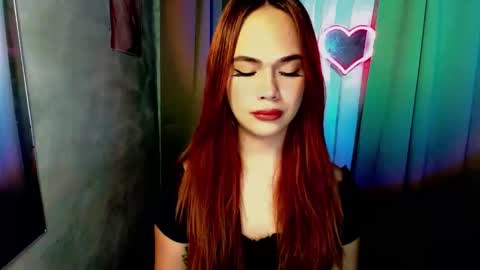 Snapshot of sweetsassyvv chatting on 10-27-25, 10:36 sweetsassyvv online show from 10-27-25, 10:36