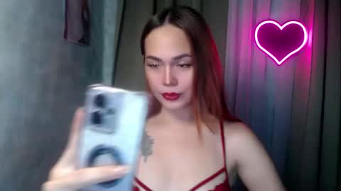 Snapshot of sweetsassyvv chatting on 12-16-25, 05:01 sweetsassyvv online show from 12-16-25, 05:01