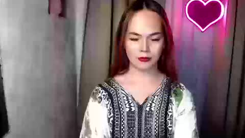 Snapshot of sweetsassyvv chatting on 12-17-25, 06:41 sweetsassyvv online show from 12-17-25, 06:41