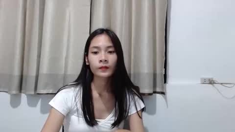 Snapshot of sweetsexygirl20 chatting on 12-06-24, 08:48 Mia online show from 12-06-24, 08:48