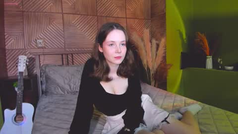 Alice online show from 09-09-25, 01:32