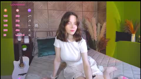 Alice online show from 09-16-25, 01:23