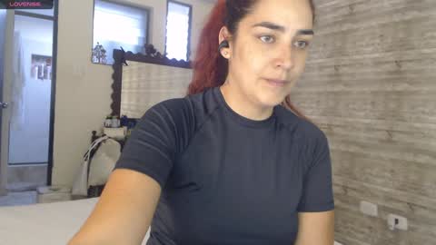 Snapshot of sweetsmile28 chatting on 01-22-25, 12:17 Dianis online show from 01-22-25, 12:17