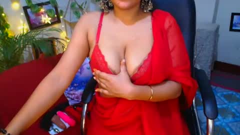 Snapshot of sweetsour18 chatting on 09-11-25, 10:54 SweetSour online show from 09-11-25, 10:54