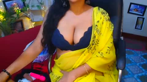 Snapshot of sweetsour18 chatting on 10-08-25, 01:14 SweetSour online show from 10-08-25, 01:14