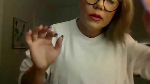 Snapshot of sweetsugar1979 chatting on 11-24-25, 02:11 sweetsugar1979 online show from 11-24-25, 02:11