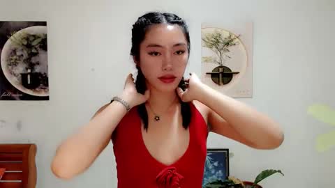 Snapshot of sweetsugarplum1 chatting on 05-31-26, 04:58 FATIMA online show from 05-31-26, 04:58