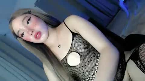 Snapshot of sweetsugarplum1 chatting on 06-03-26, 01:41 FATIMA online show from 06-03-26, 01:41