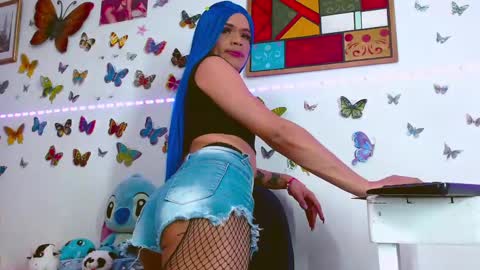 sweetsultrysiren online show from 02-20-25, 05:23