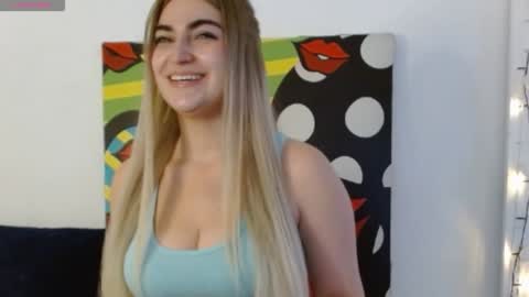 IG  valeen mo Vale   My schedule  Monday to Friday900 am - 300 pm  online show from 01-05-25, 03:13