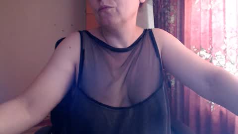 Snapshot of sweettanne chatting on 05-25-26, 09:26 SweettAnne online show from 05-25-26, 09:26