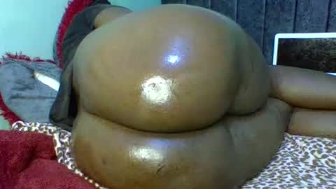 Snapshot of sweettrozzy chatting on 02-20-25, 07:08 sweettrozzy online show from 02-20-25, 07:08