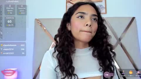 Snapshot of sweetty_girl_ chatting on 01-26-25, 03:14 Sweetty online show from 01-26-25, 03:14