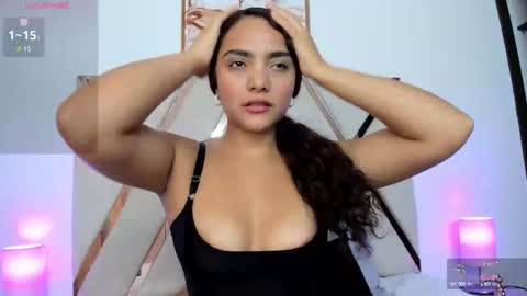 Snapshot of sweetty_girl_ chatting on 10-04-25, 12:25 Sweetty online show from 10-04-25, 12:25