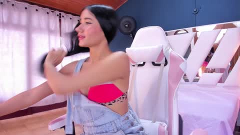 ALONDRA online show from 01-23-25, 06:56