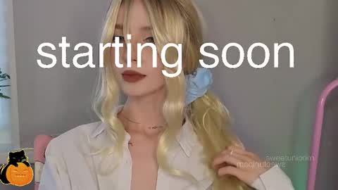 Elis  a little vacation Ill be here Saturday my schedules in bio online show from 11-02-25, 08:39