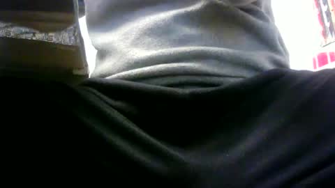 Ricky32 online show from 12-19-24, 01:07