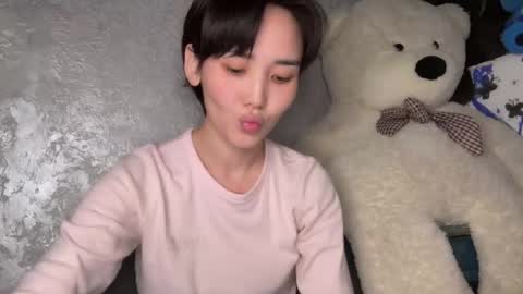 Adelin online show from 03-23-26, 08:13