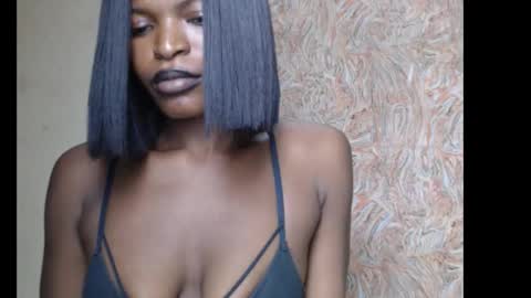 Snapshot of sweetxxboobsx chatting on 09-24-25, 04:54 sweetxxboobsx online show from 09-24-25, 04:54