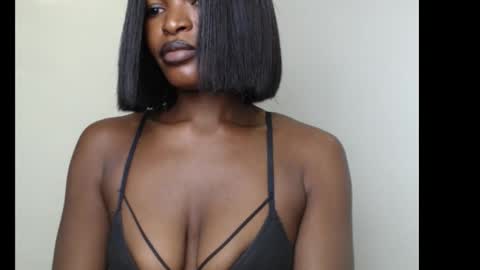 Snapshot of sweetxxboobsx chatting on 10-08-25, 09:29 sweetxxboobsx online show from 10-08-25, 09:29