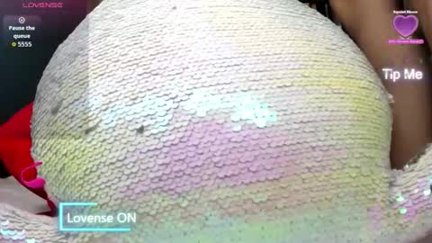 Mia online show from 01-06-26, 06:11