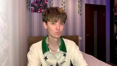 Sweety Dude online show from 04-21-26, 03:17