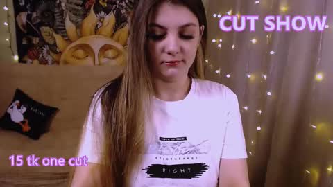 Snapshot of sweety_katherine chatting on 02-21-25, 06:40 Katherine online show from 02-21-25, 06:40