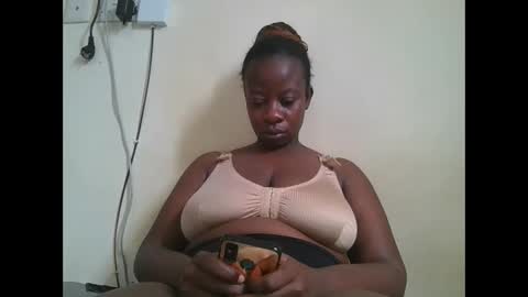 sweetyass25 online show from 09-09-25, 06:13