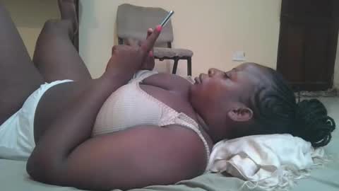 sweetyass25 online show from 03-09-26, 06:06