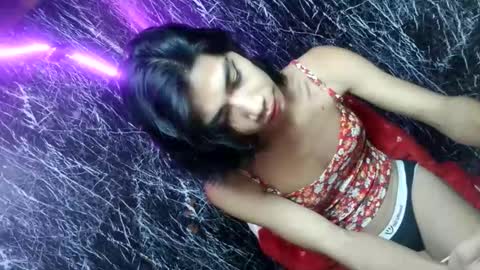 Snapshot of sweetyguyxxx1998 chatting on 10-27-25, 07:07 - allen online show from 10-27-25, 07:07