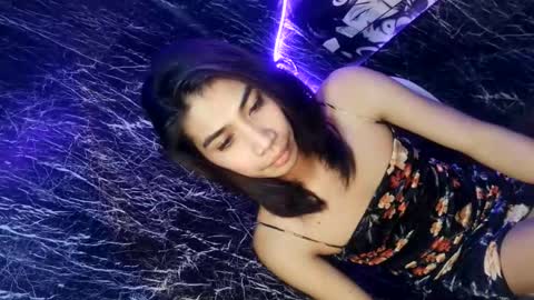 Snapshot of sweetyguyxxx1998 chatting on 05-18-26, 05:24 - allen online show from 05-18-26, 05:24