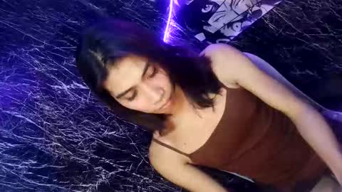 Snapshot of sweetyguyxxx1998 chatting on 05-18-26, 06:14 - allen online show from 05-18-26, 06:14