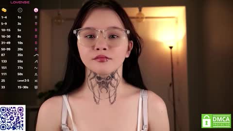 Astrid online show from 11-17-25, 06:24