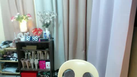 Snapshot of sweetytrannygirlxx chatting on 01-07-26, 04:48 Megan online show from 01-07-26, 04:48