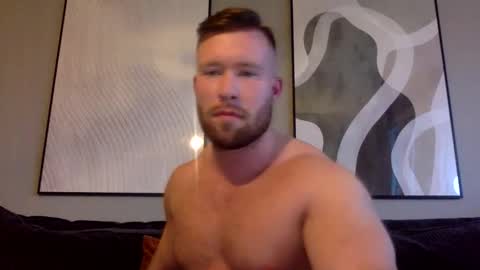 Snapshot of swekingxx chatting on 11-19-25, 02:28 swekingxx online show from 11-19-25, 02:28