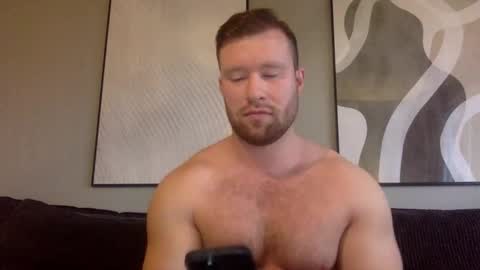 Snapshot of swekingxx chatting on 12-14-25, 11:48 swekingxx online show from 12-14-25, 11:48