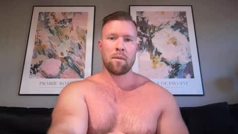 Snapshot of swekingxx chatting on 05-14-26, 07:20 swekingxx online show from 05-14-26, 07:20