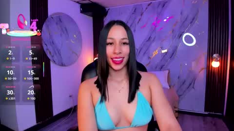 Snapshot of swet_bunnyx_ chatting on 10-22-25, 08:41 sweet online show from 10-22-25, 08:41