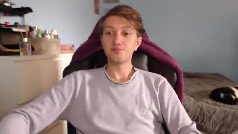 Cat online show from 02-07-26, 09:24