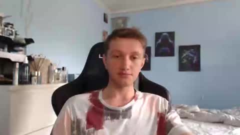 Cat online show from 05-14-26, 07:15