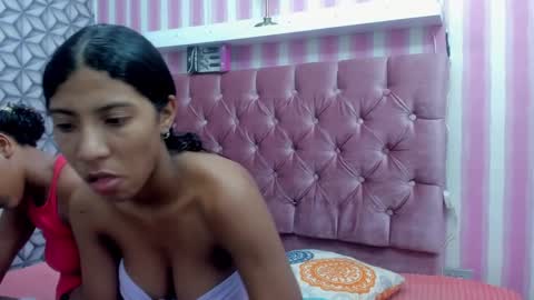 Snapshot of swett_lady_ chatting on 03-01-25, 08:23 swett_lady_ online show from 03-01-25, 08:23