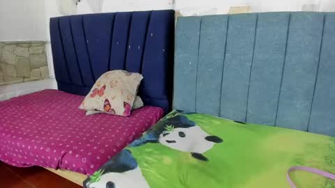 Snapshot of swett_lady_ chatting on 09-27-25, 11:48 swett_lady_ online show from 09-27-25, 11:48