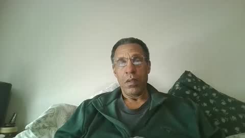 Snapshot of swimmerbod2495 chatting on 02-01-26, 06:06 swimmerbod2495 online show from 02-01-26, 06:06